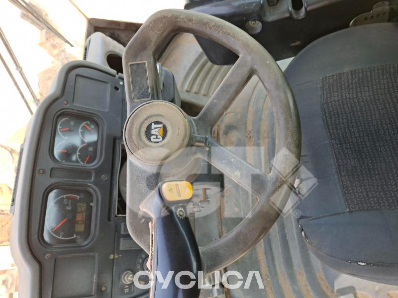 Utovarivači na točkovima  966 AWY00413 - 11