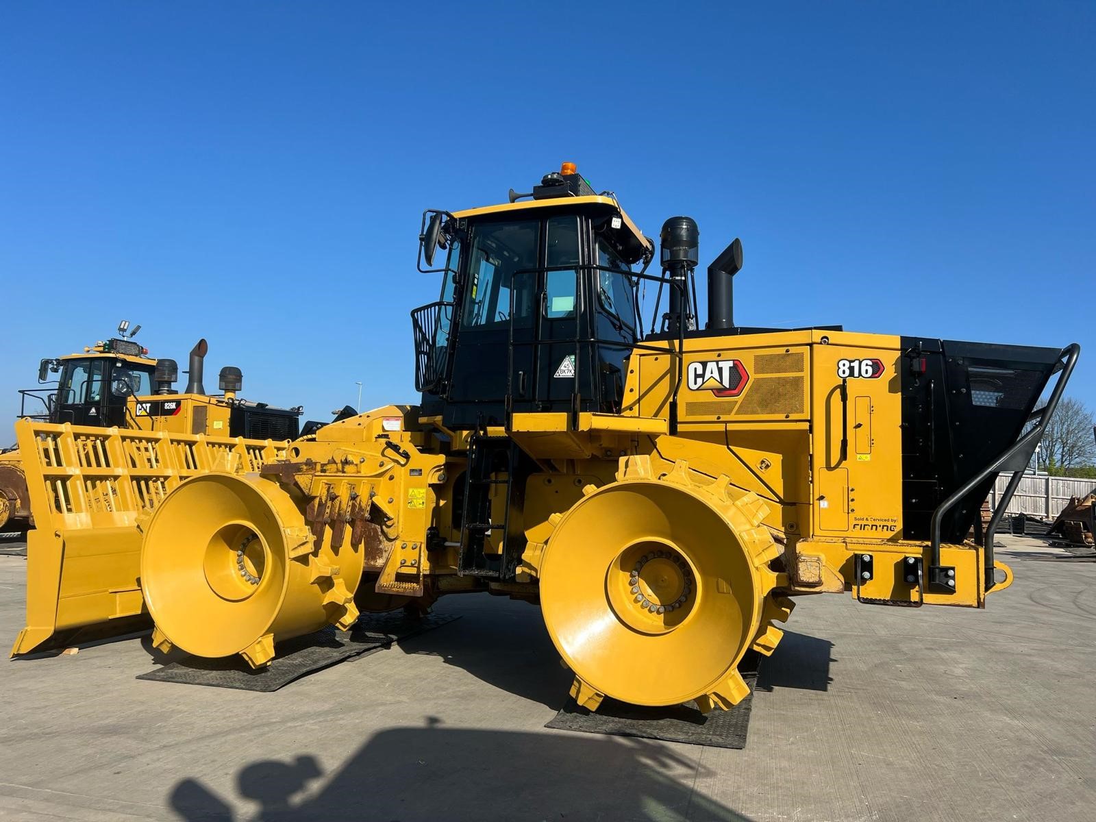 Compactadores  816K J6N00144 - 2