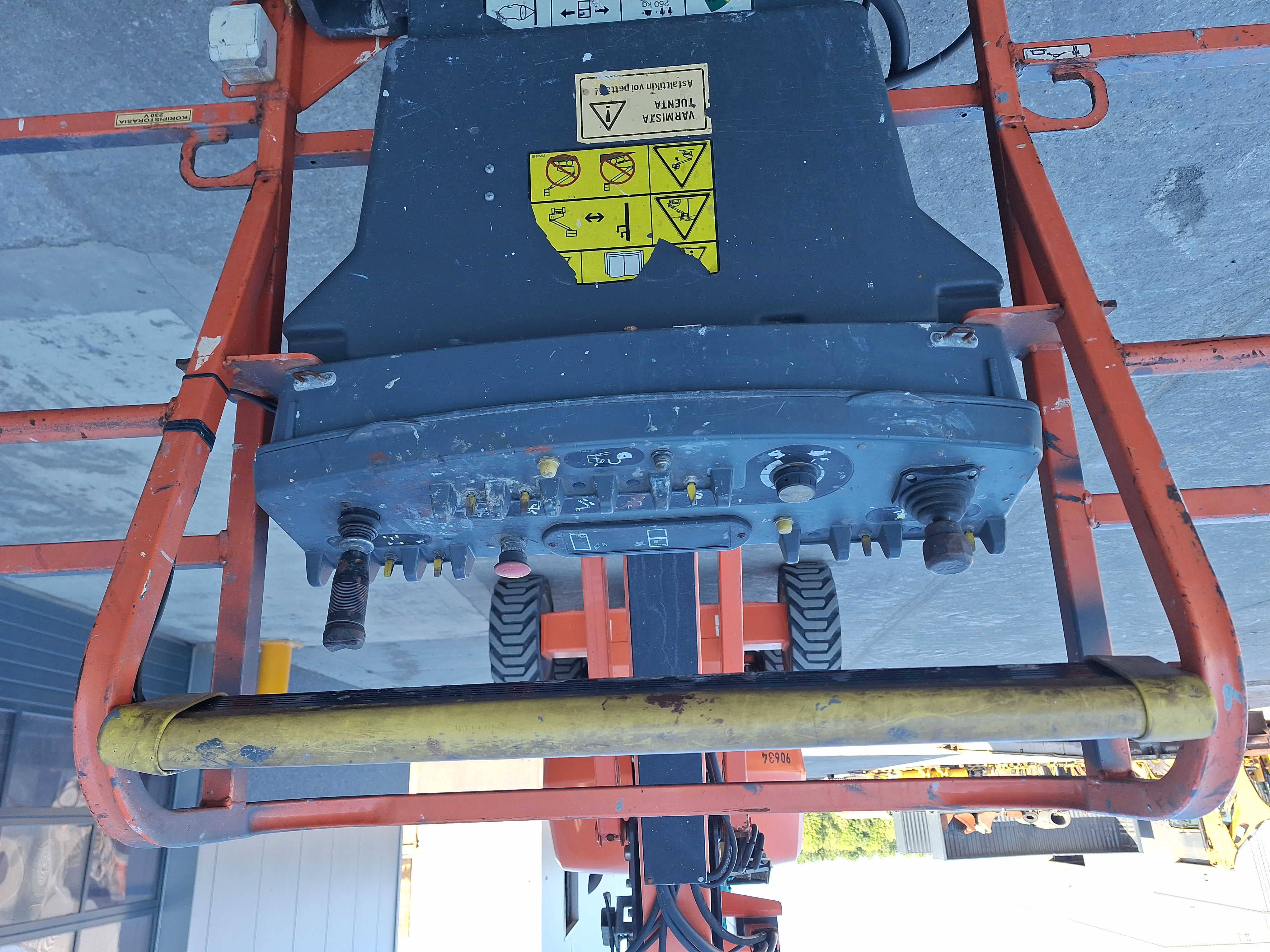 Telescopic Boom Lifts  660SJ 300241902 - 10