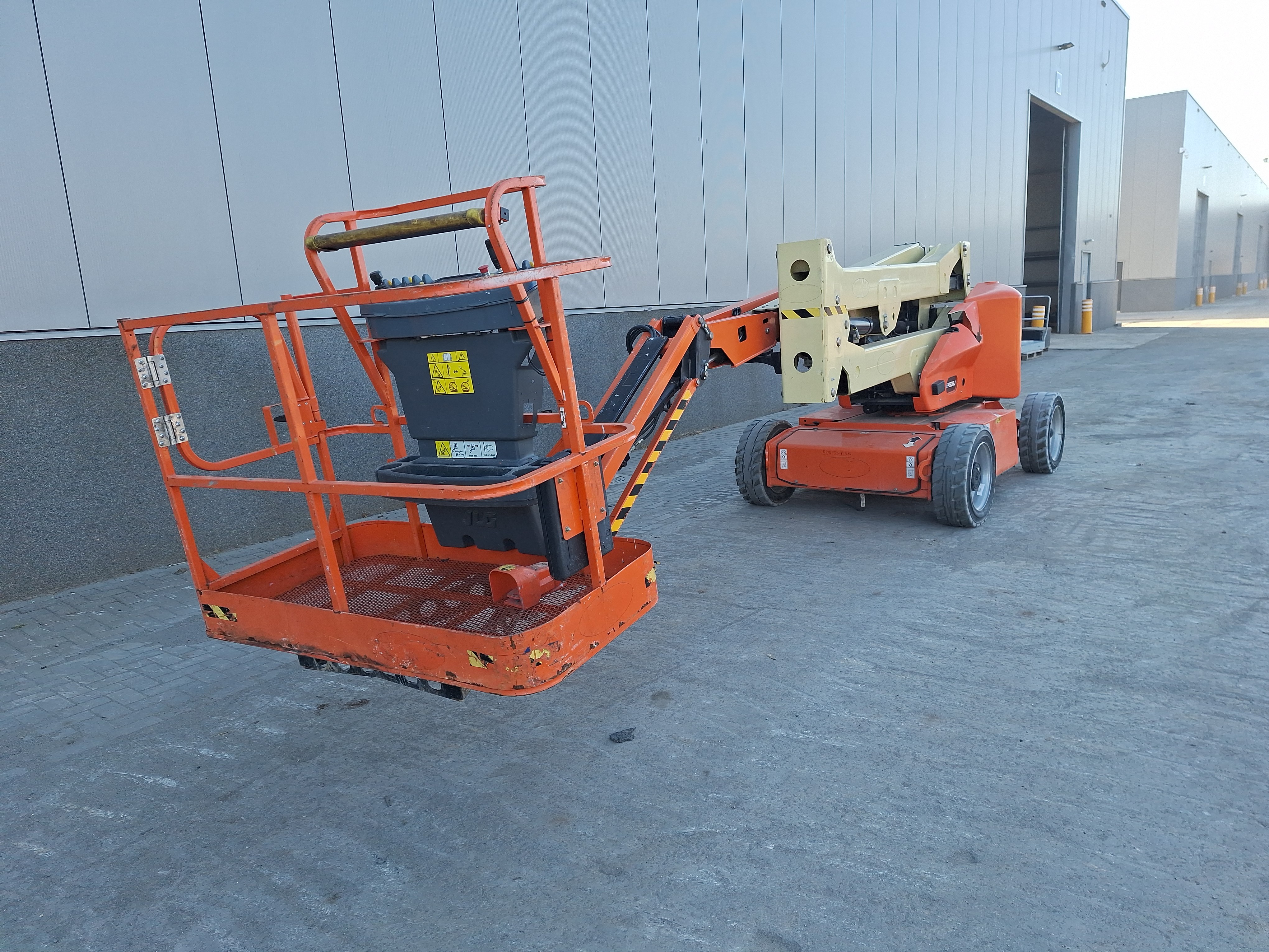 Elevadores de lança articulada  E450AJ 300257687 - 1