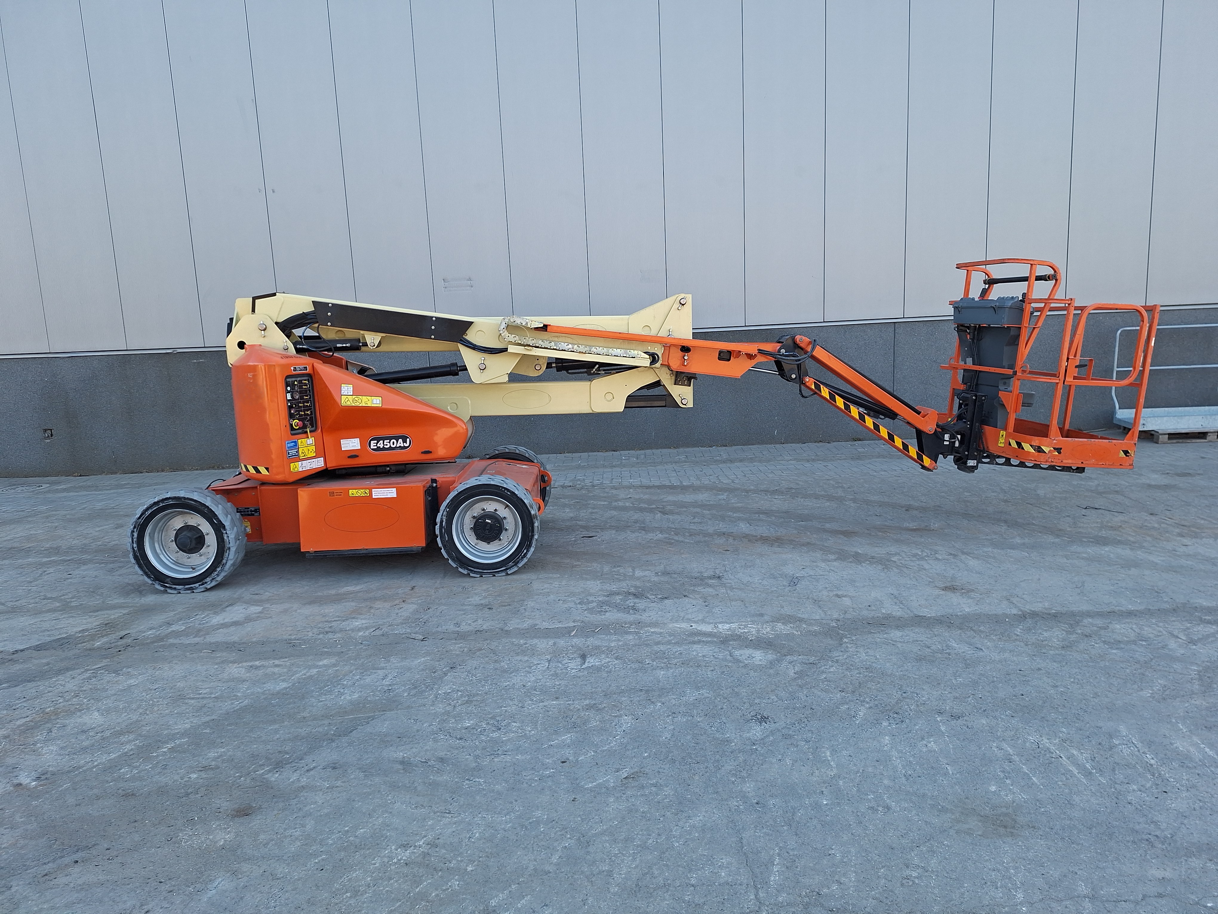 Elevadores de lança articulada  E450AJ 300257687 - 8