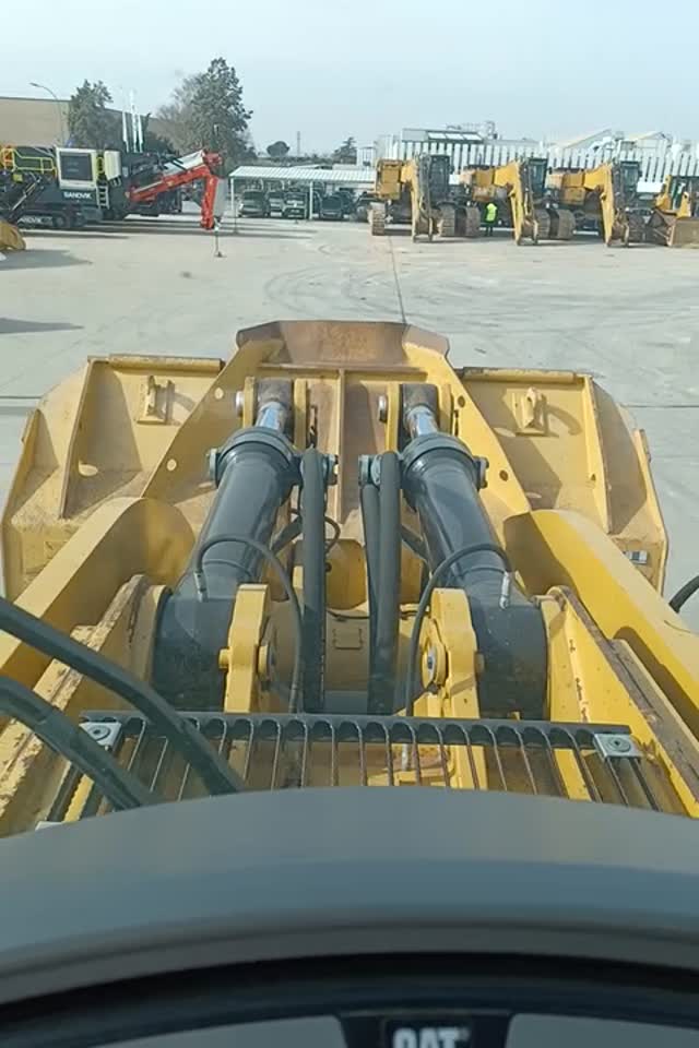 Натоварувачи на тркала  980M KRS02555 - 2