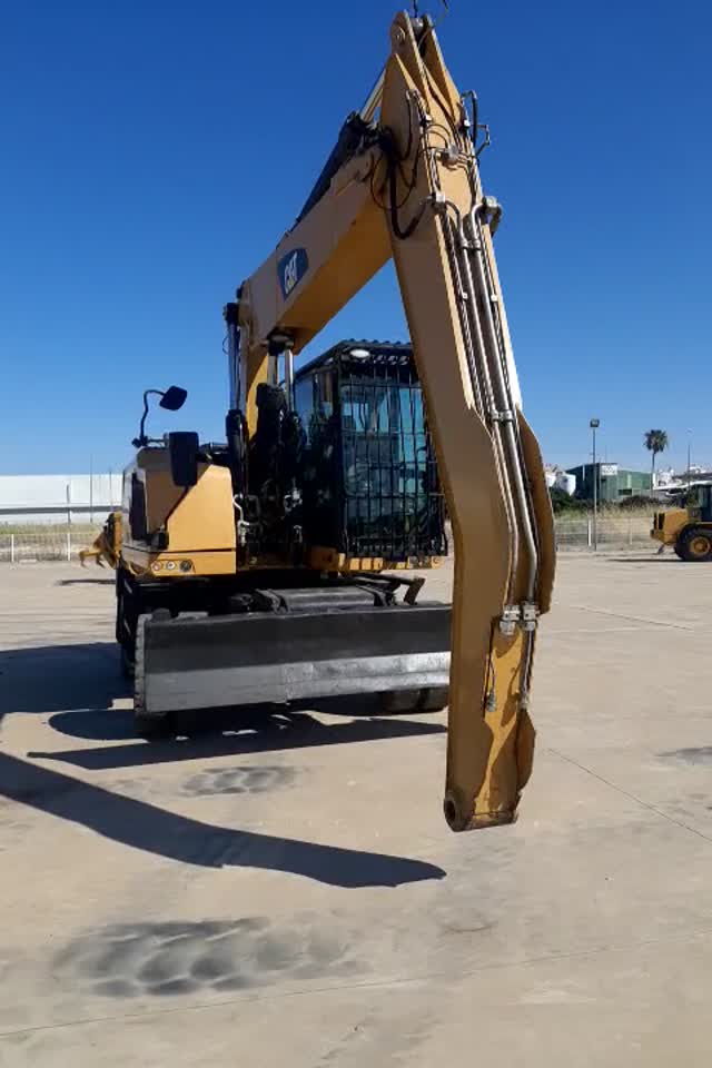 VID_360_equipo_20251111T071224667.mp4