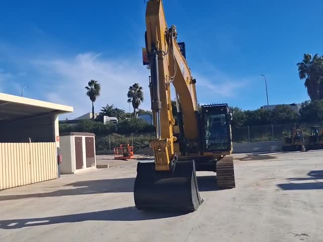 Bageri gusjeničari  330 GC SCZ20120 - 1