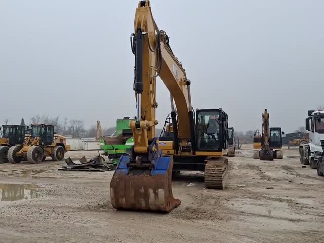 Bageri guseničari  330 GC TML10017 - 1