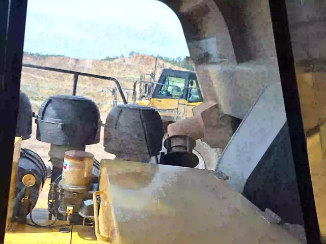 VID_equipo_trabajando_20250513T101052105.mp4