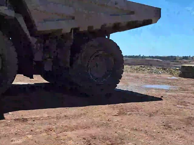 VID_equipo_trabajando_20250514T113547010.mp4