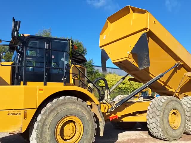 VID_equipo_trabajando_20250924T085434314.mp4