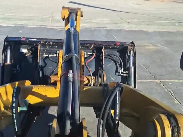 Натоварувачи на тркала  908M H8803145 - 2