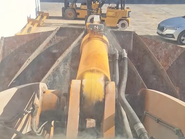 VID_equipo_trabajando_20251112T095942074.mp4