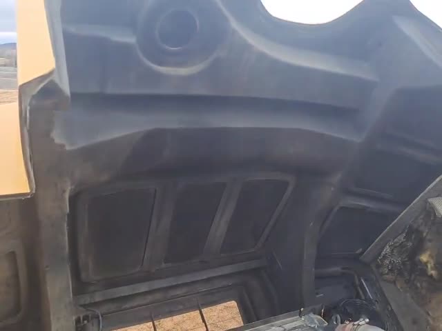 Dumpera dhe kamionë të artikuluar  740B T4R02263 - 2