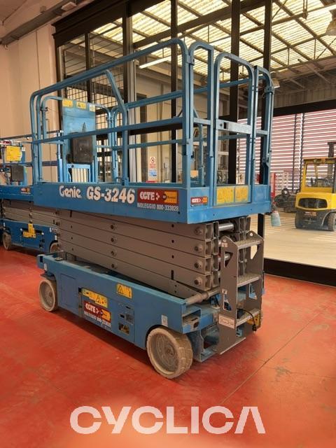 Scissor Lifts  GS3246 GS46D14218