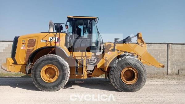 Натоварувачи на тркала  966M LMM20380