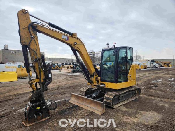 Ровокопачи-гасеничари  306 07A CR 6G602856