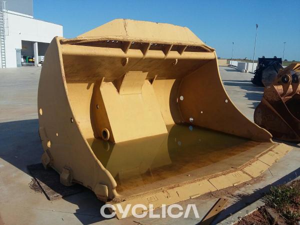 Implements  PIEZAS US 3038806