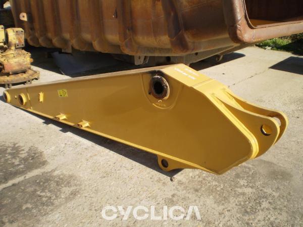 Others  PIEZAS US 3595804