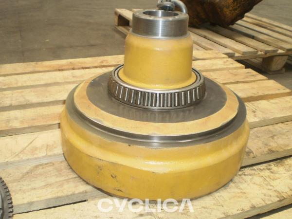 Power train  D6T 1361595