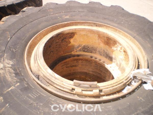 Drugi deli  PIEZAS US 1RD988B