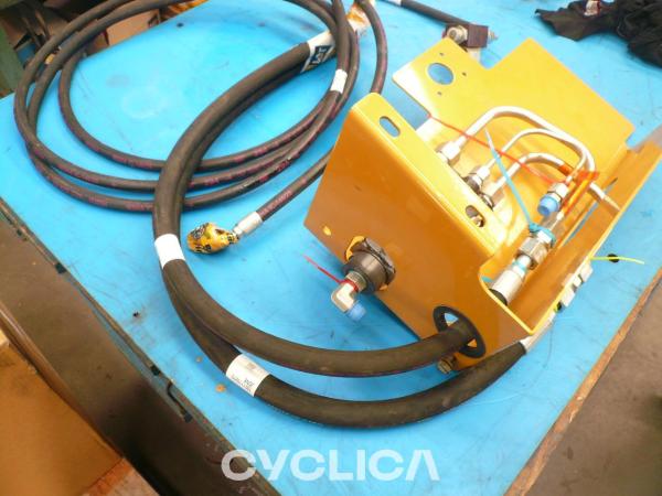 Others  PIEZAS US 4237450