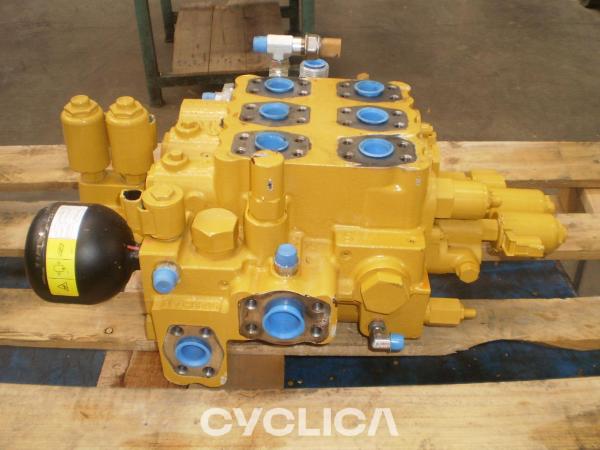 Hydraulic  962M 3568643