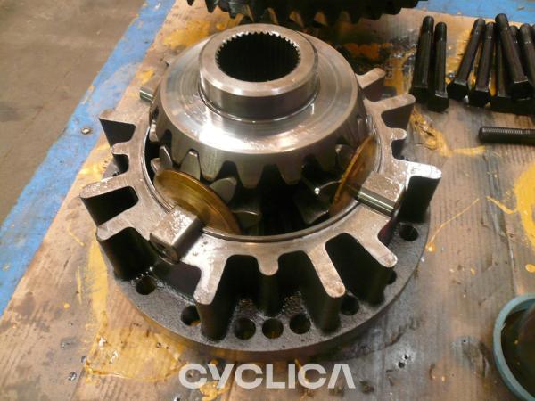 Pogonski sklop 966G II 1294308