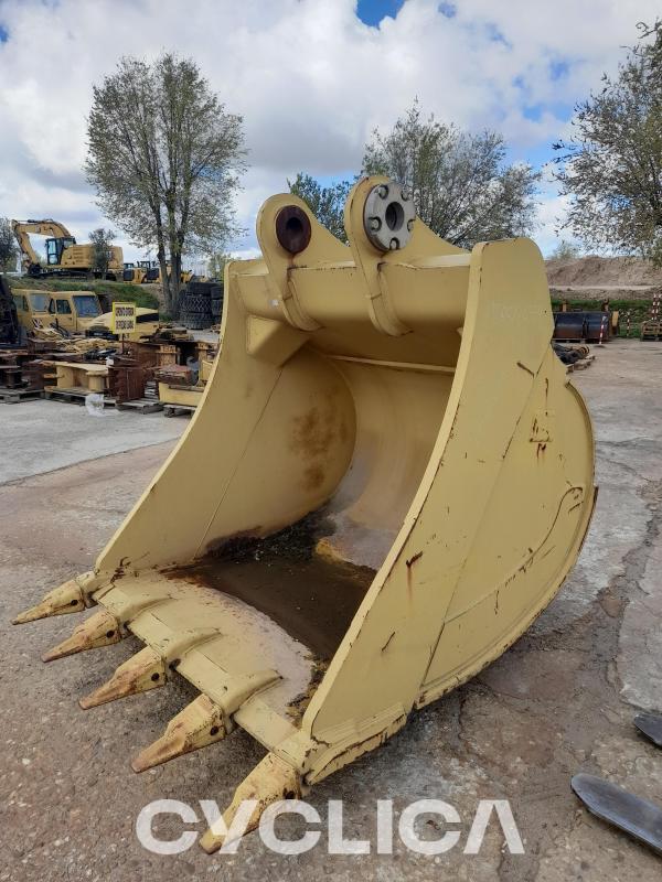 Implements  PIEZAS US 1683314