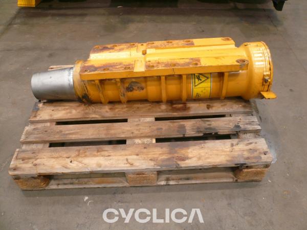 Hydraulique 773F 2960736