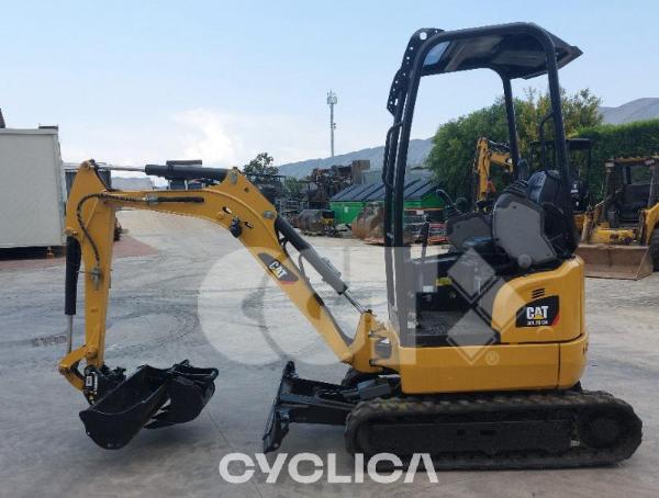 Bageri guseničari  301.7D LJD02974