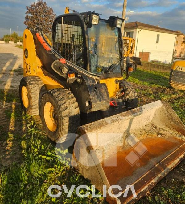 Повеќетеренски мини натоварувачи  ROBOT190 91292###