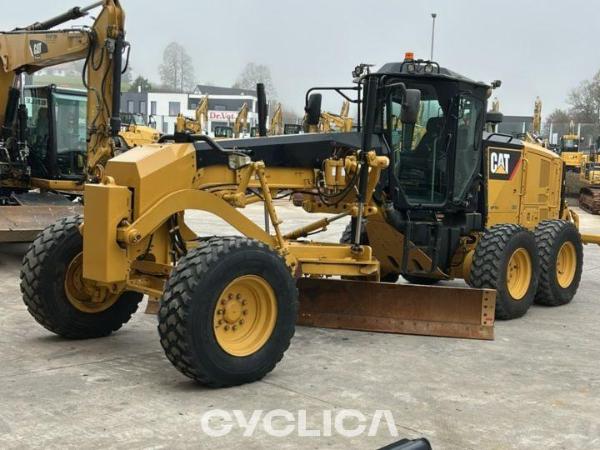 Motorni grejderi  120M2 [M9C] M9C00921