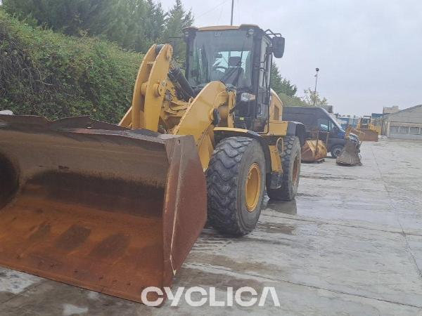 Натоварувачи на тркала  938M J3R04365