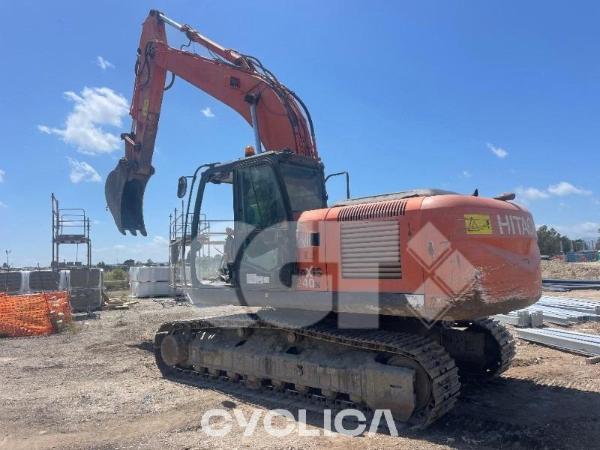 Eskavatorë me Zinxhirë  ZX240-3 00218###