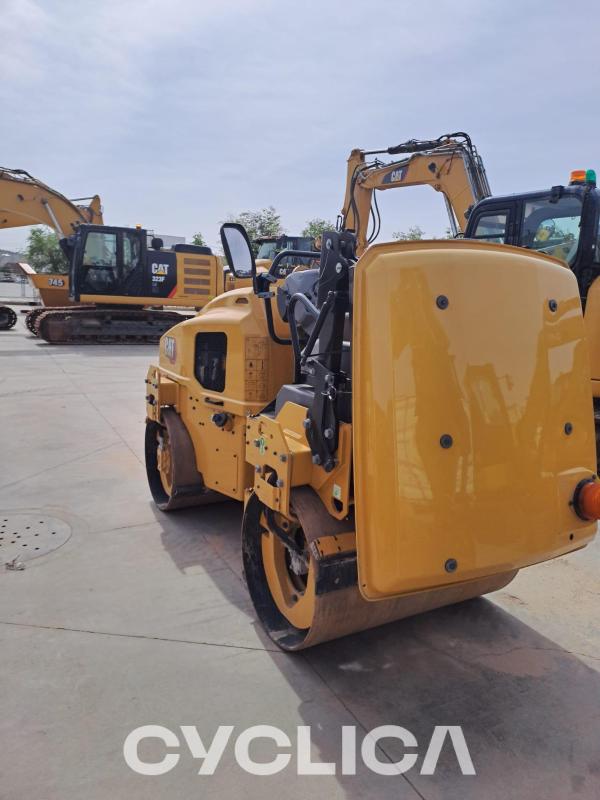 Compacteurs  CB2.7 64100101old