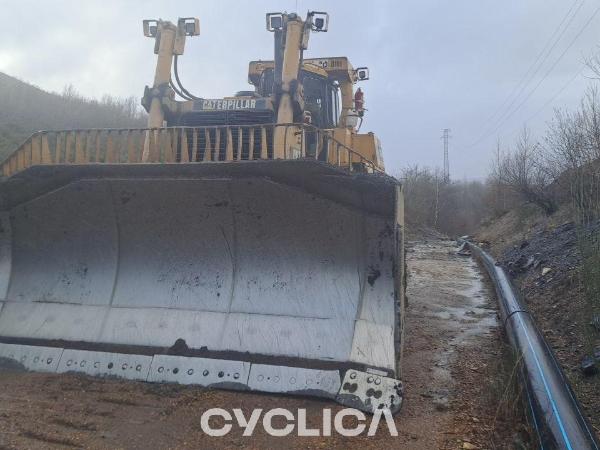 Bulldozers and crawler tractors  D10R 3KR01464