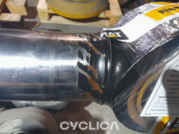 Hidraulike  340L 5186324