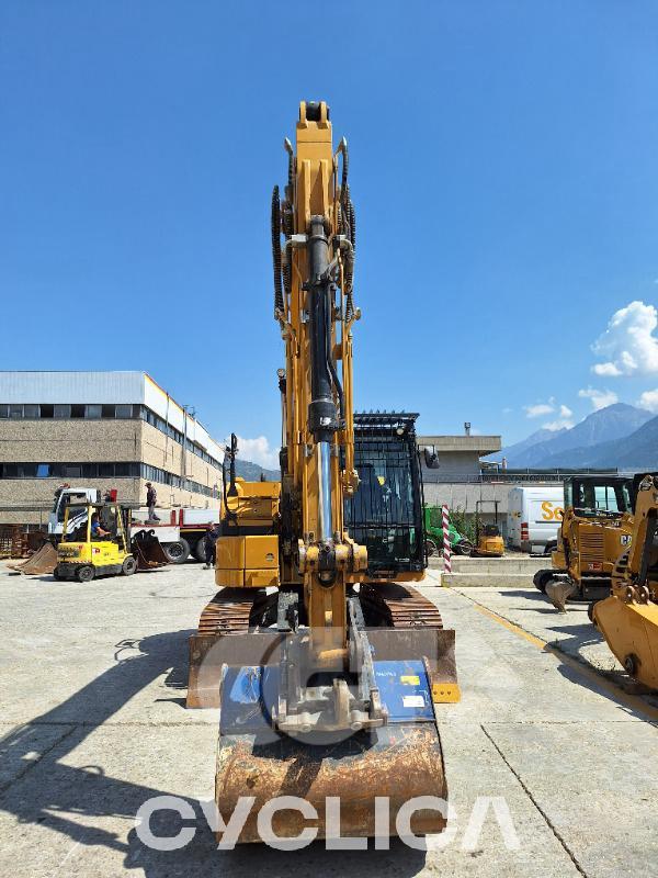 Pelles sur chenilles  315 NG YDE00394