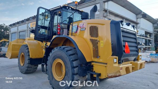 Натоварувачи на тркала  966M MD700608