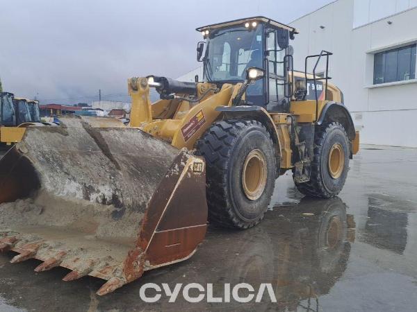 Utovarivači na točkovima  966M MD700182