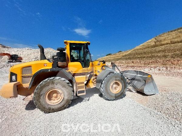 Utovarivači na točkovima  L110G VCEL110GE00009###