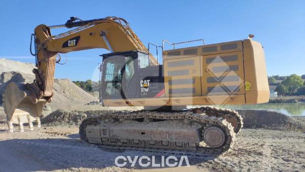 Bagri goseničarji  374F DNM00###