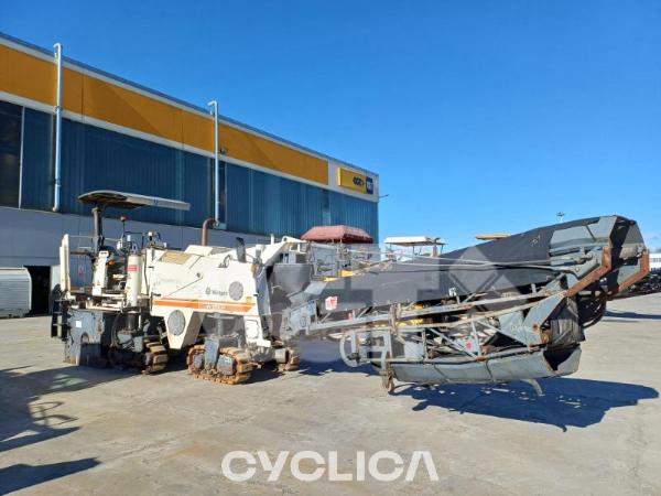 Tlakovanje  W1200F 0710100244070137