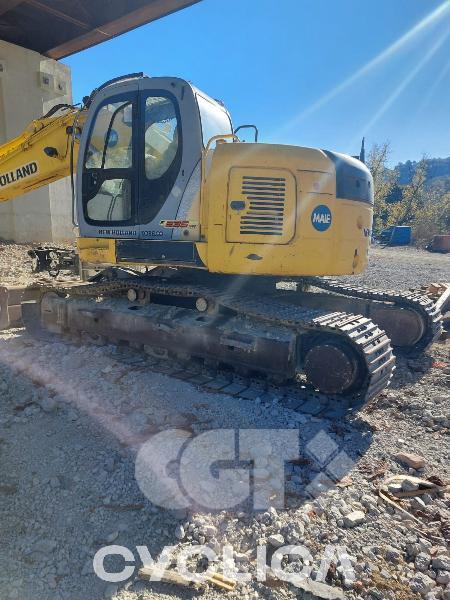 Crawler excavators  NHE235 YU04-00###