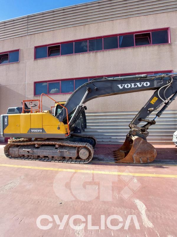 Crawler excavators  EC220E 320981