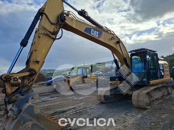 Escavadora de rastos  324E LDG00563