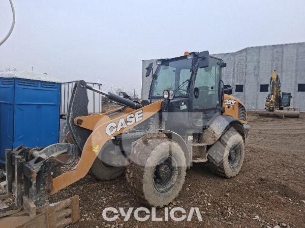 Utovarivači  321F FNH321FHNNHP04###