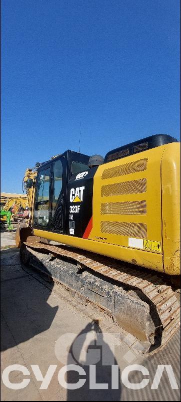 Eskavatorë me Zinxhirë  323F MFY20106