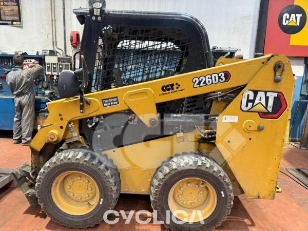 Other used construction equipment  226D3 D5R00###