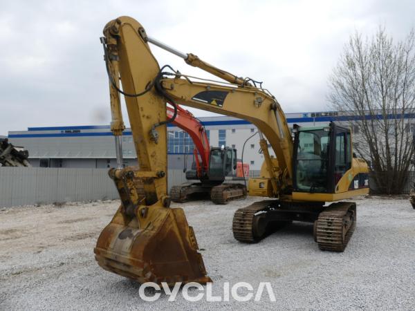 Pelles sur chenilles  318C FAA00239