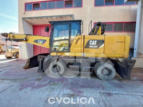 Wheel excavators  MH 3024 FM400126