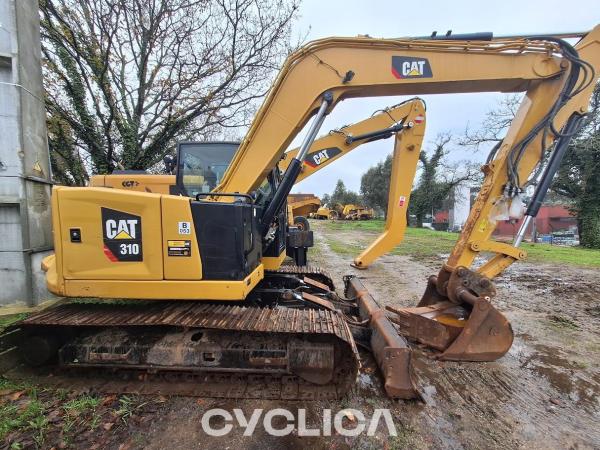 Bageri guseničari  310 GWT00705